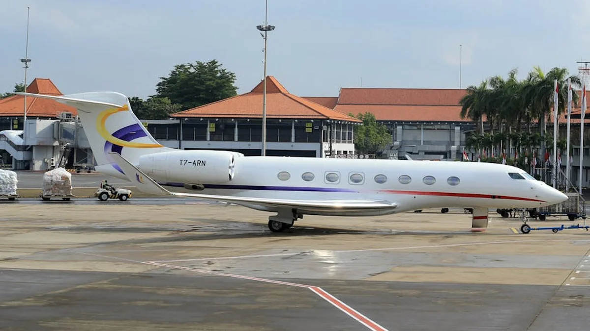 Airport Welcomes First Charter Tourists, Launches New Regular Route to Rome