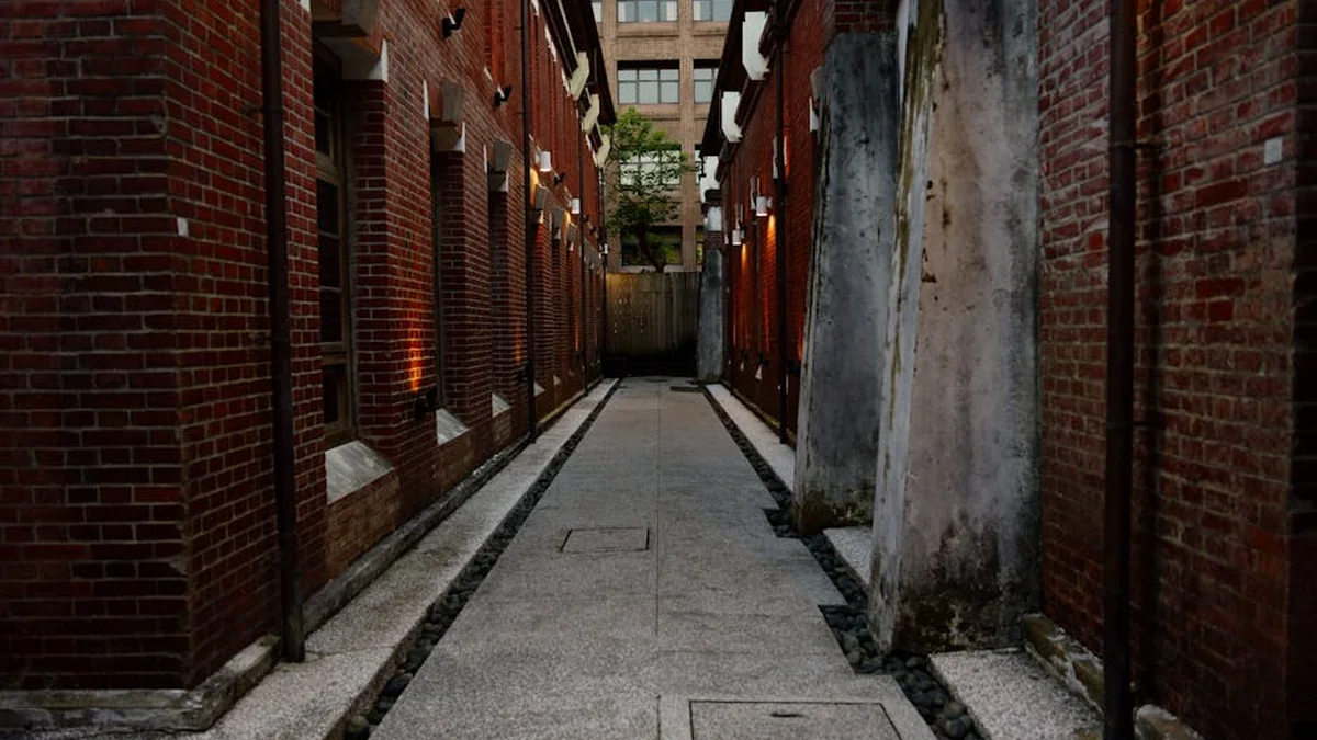 Alley of Freedom in Historic Oborishte Area Is Unveiled